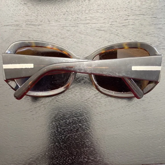 💗 Vintage Prada Sunglasses 🕶️ - Picture 2 of 5